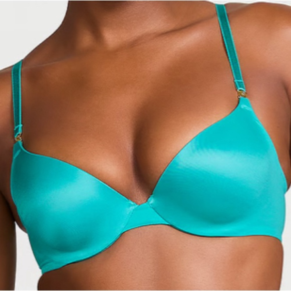 The Icon Push-Up Bra By Victoria’s Secret. New with tags! Size 32D